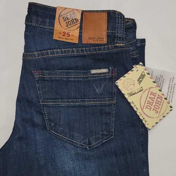 Dear John - Playback Comfort Straight - Picture 8 of 10